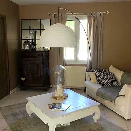 Bed & Breakfast La Maison Des Eaux Claires