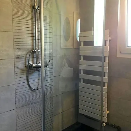 La Maison Des Eaux Claires