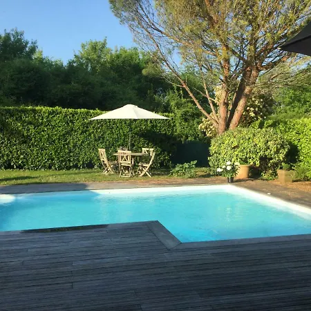 לינה וארוחת בוקר La Maison Des Eaux Claires